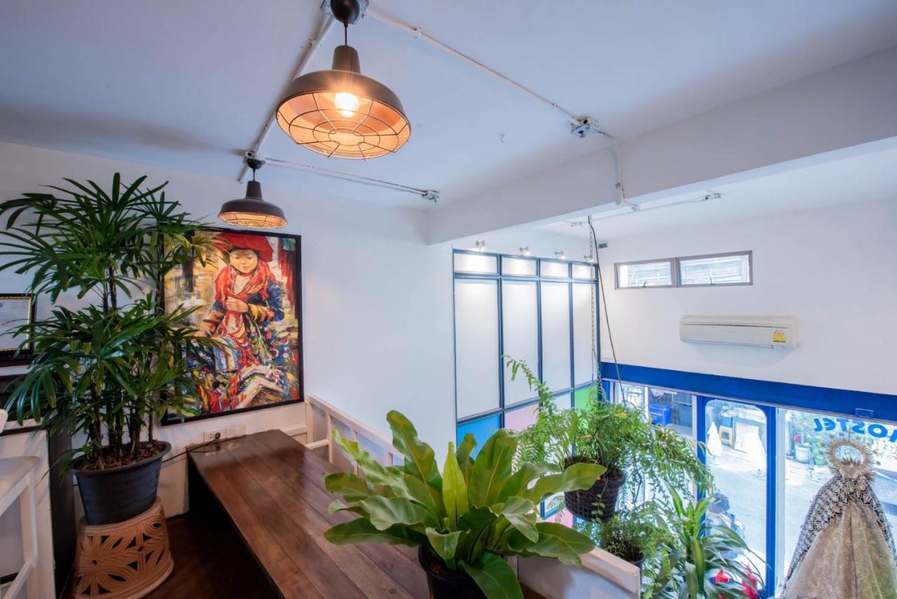 Elixir Hostel Bangkok Exterior photo